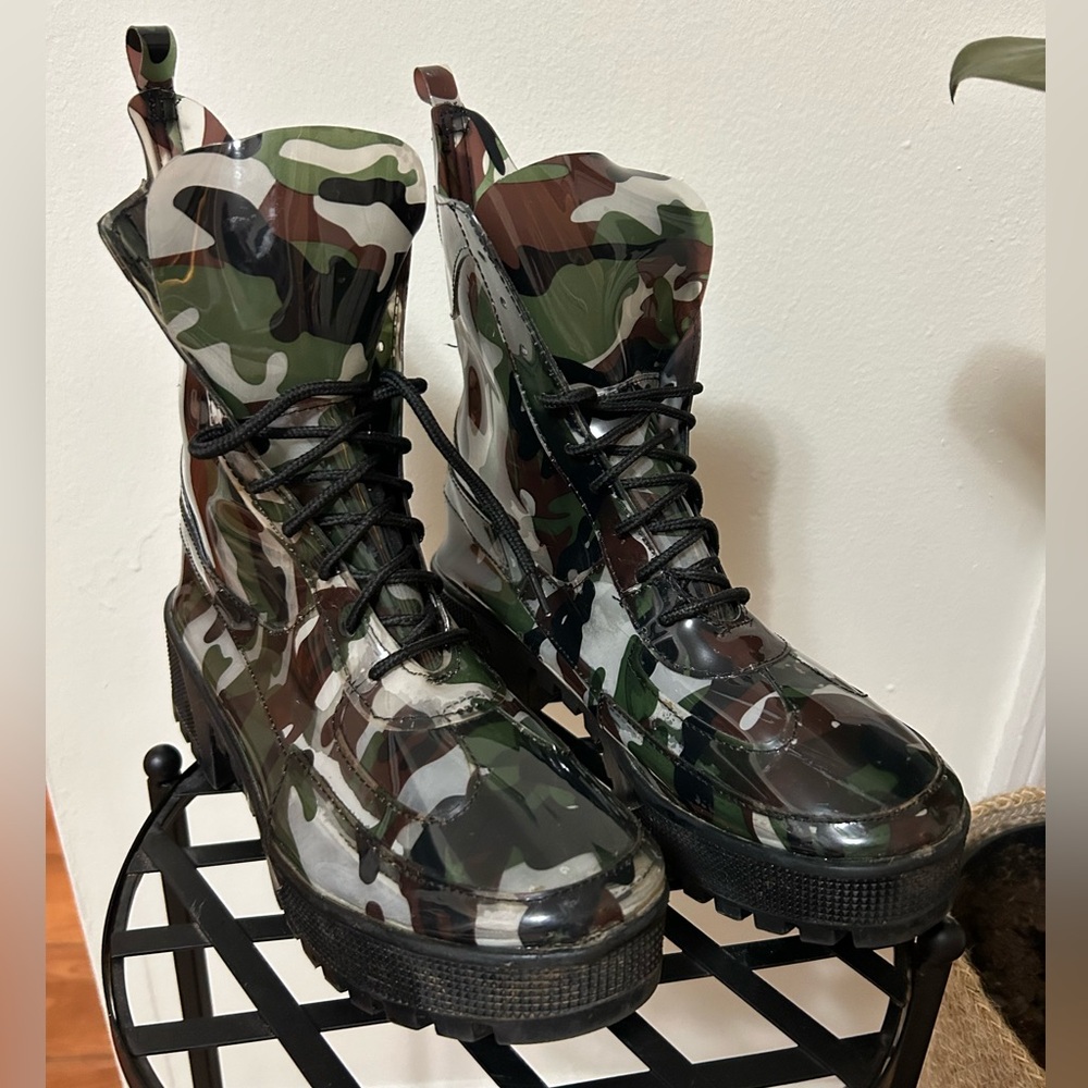 Camo Fashion Nova Combat Boots